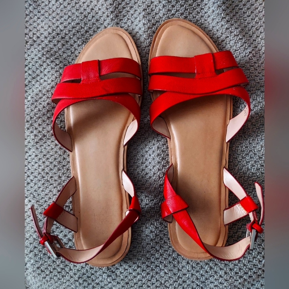 Market & Spruce Perry Sandal- Red